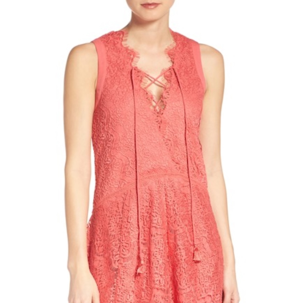 Adeline Rae Lace Dress - Picture 6 of 7